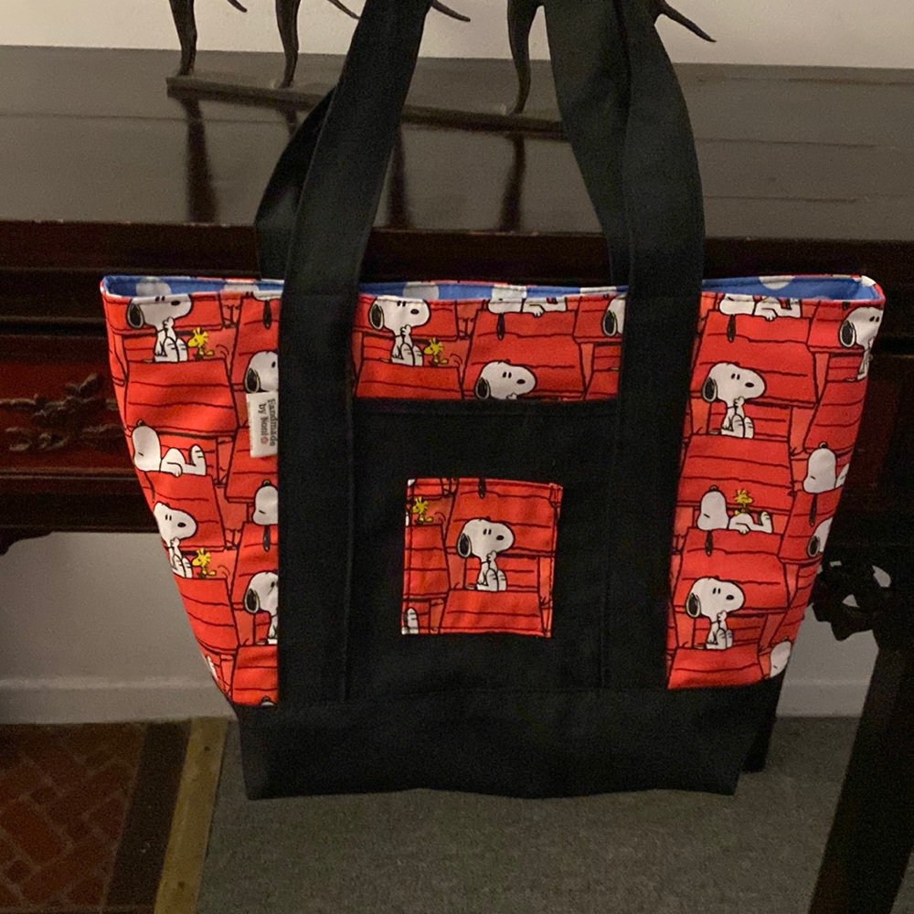 Large Hand Crafted adorable New snoopy tote